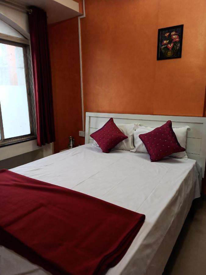Malwade Motels Пуне Екстер'єр фото